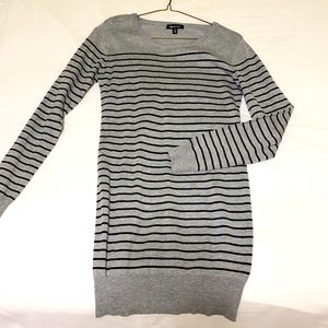 Light Sweater Dress. Grey/Black stripe
